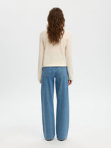 HIGH WAISTED WIDE FIT JEANS