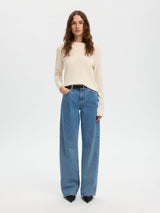 HIGH WAISTED WIDE FIT JEANS