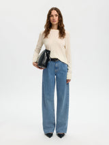 HIGH WAISTED WIDE FIT JEANS